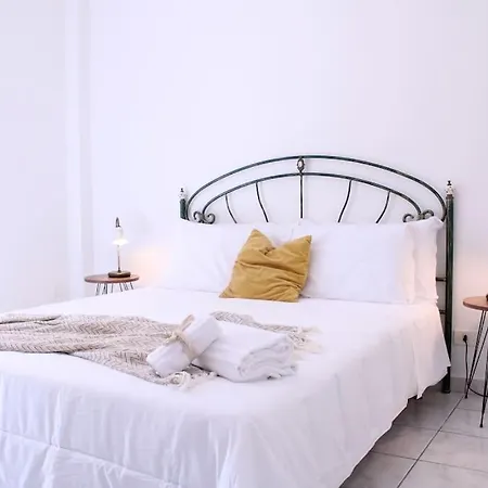 Ninfa - Wifi, Corte E Parcheggio